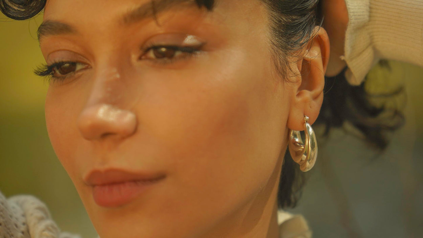 Aura Hoops