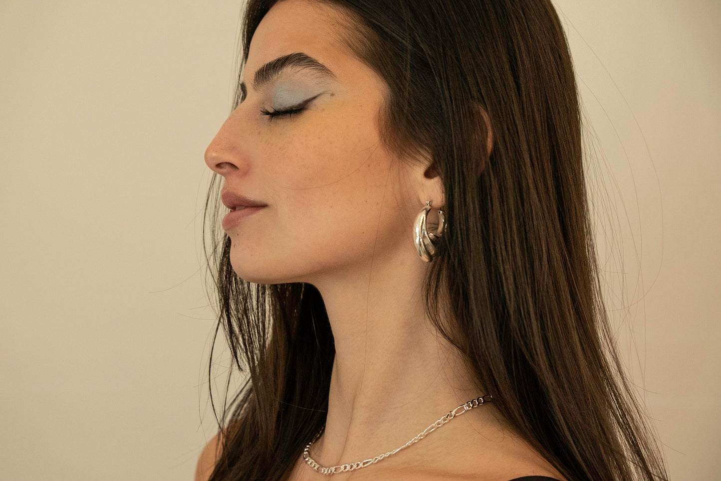 Aura Hoops