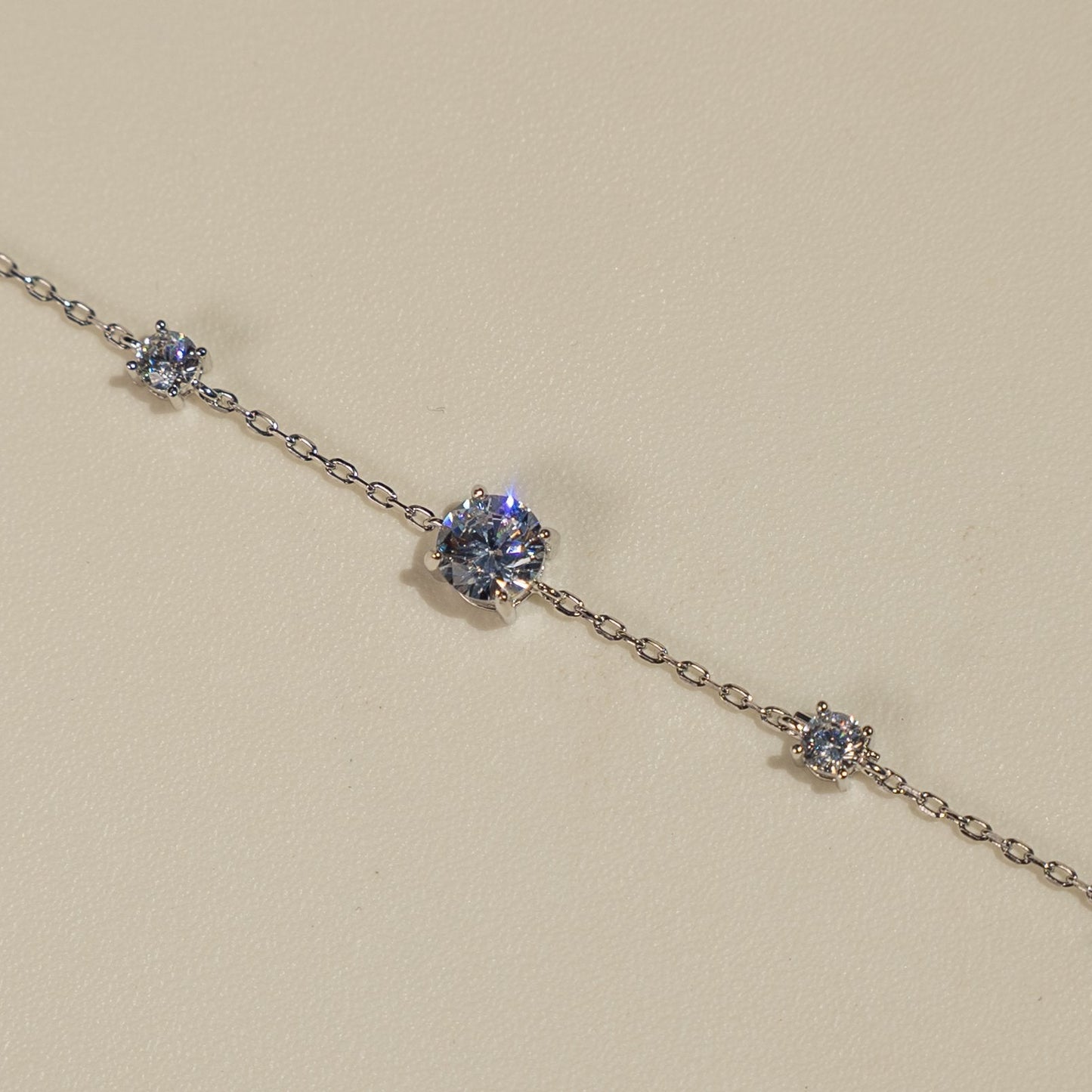 Circle Gem Bracelet