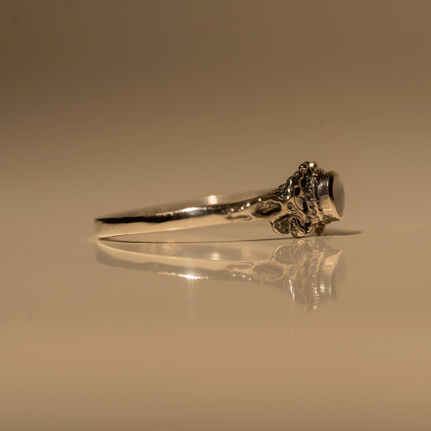 Soléne Pearl Ring
