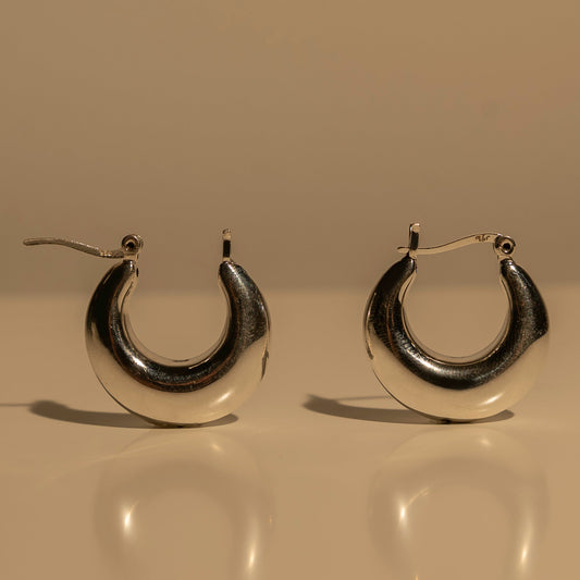 Margot Hoops