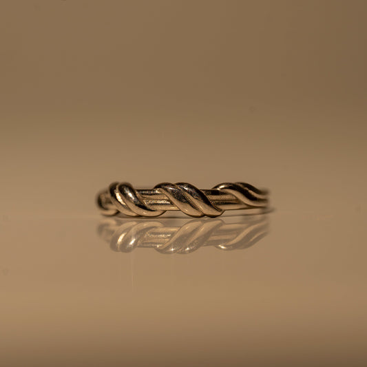Vine Adjustable Ring