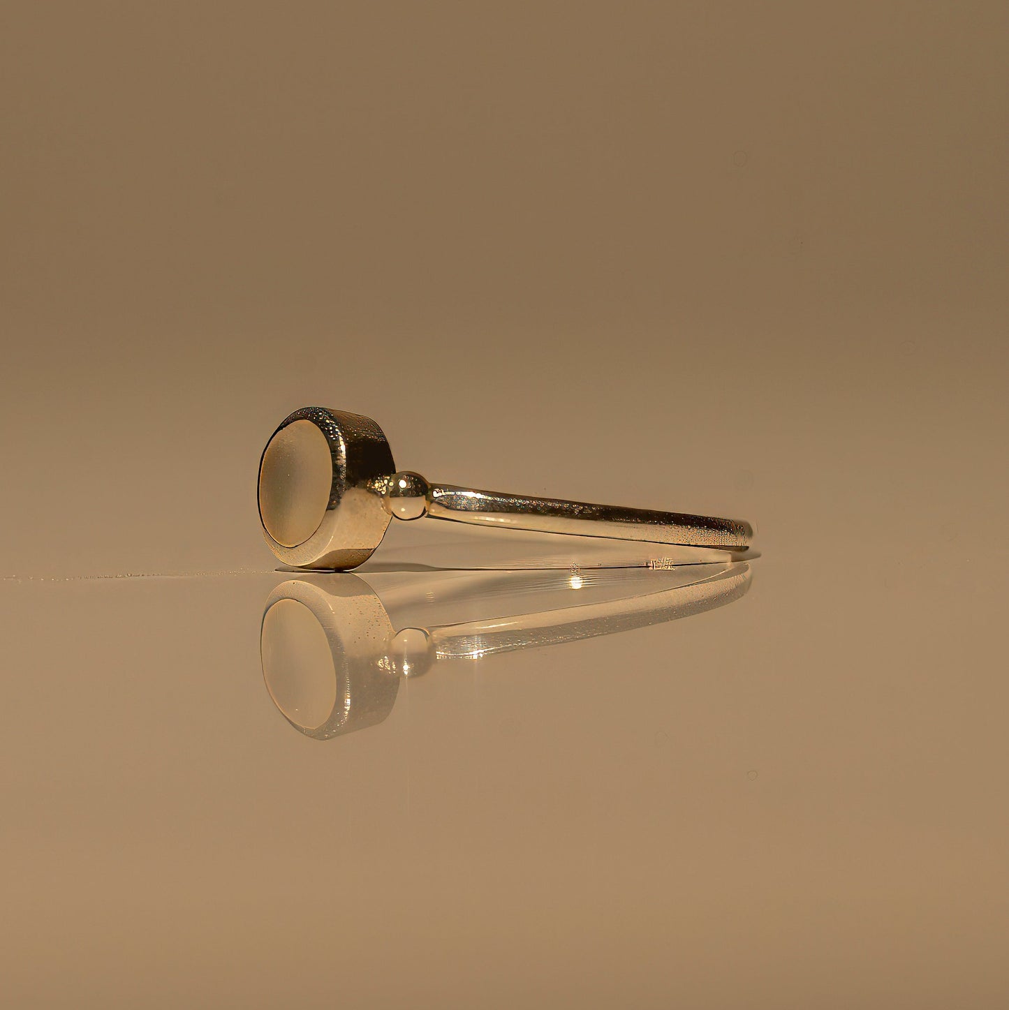 Geneviéve Pearl Ring