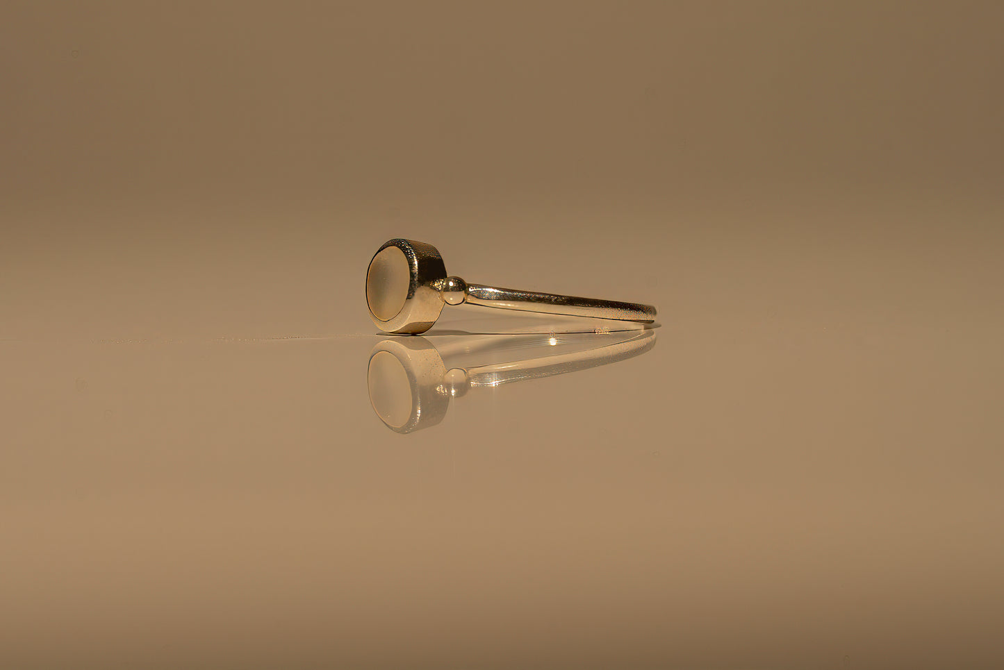 Geneviéve Pearl Ring