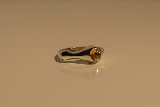 Fluid Stone Ring