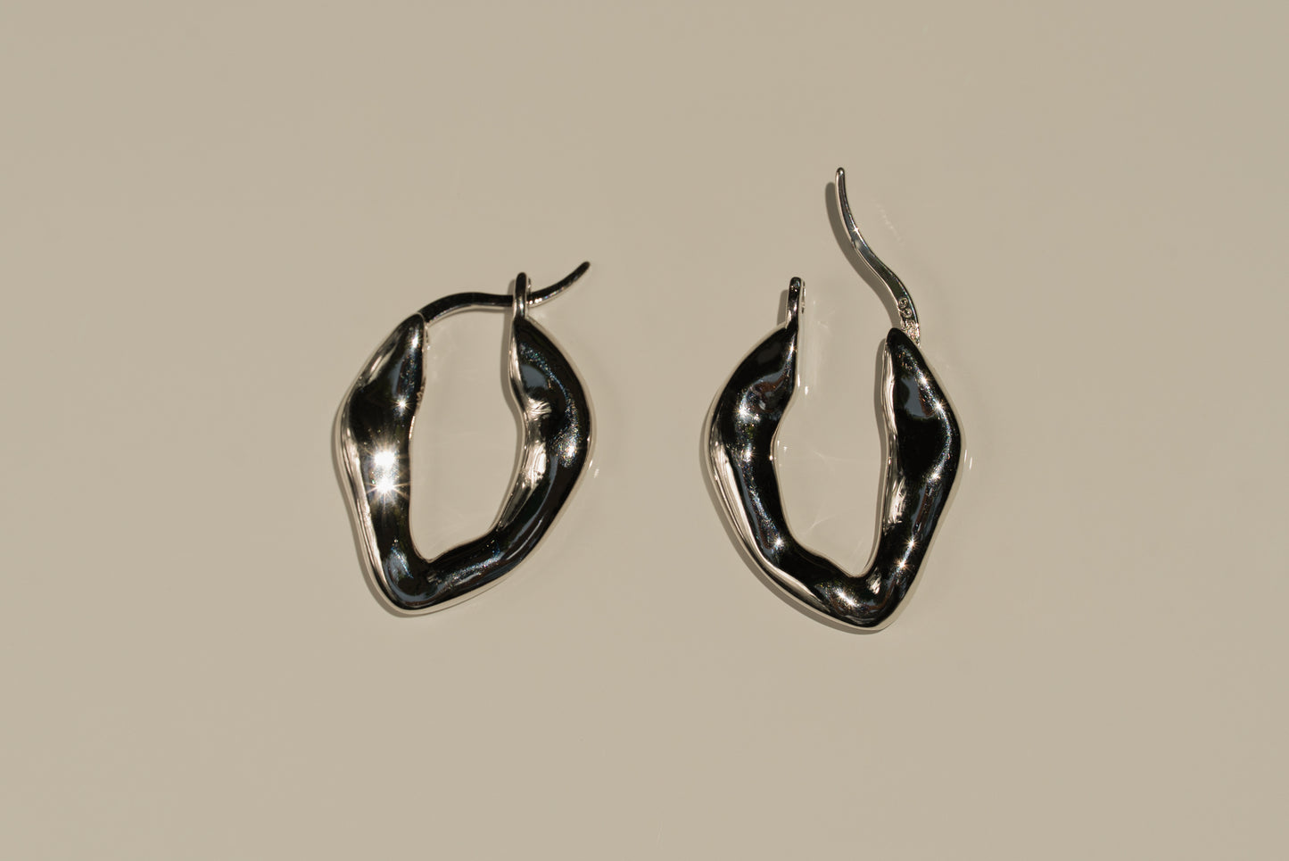 Valerie Hoops