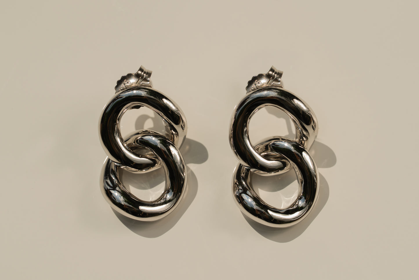 Double Loop Hoops
