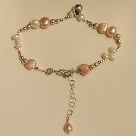 Bubble Gum Pearl Bracelet