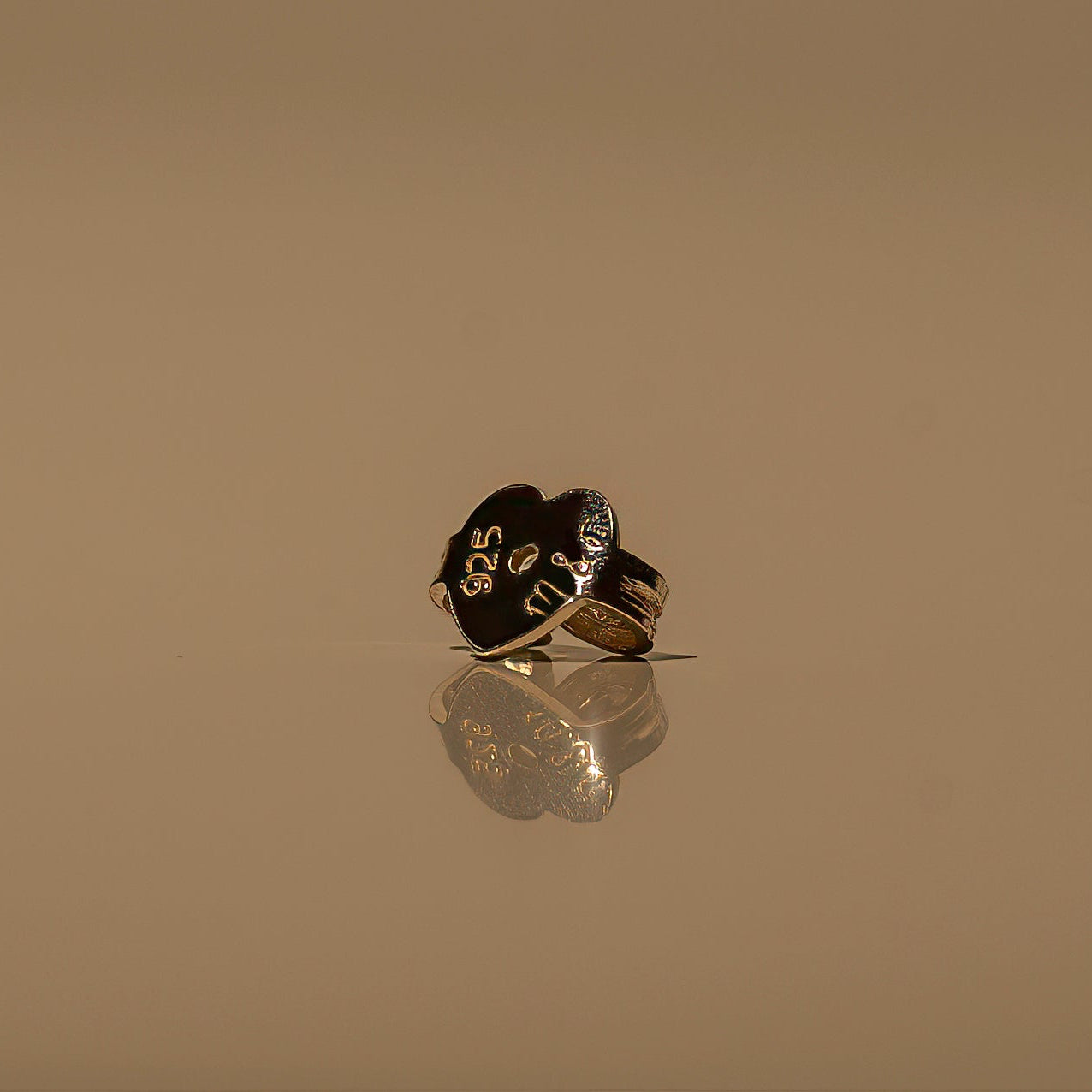 Pearl Studs