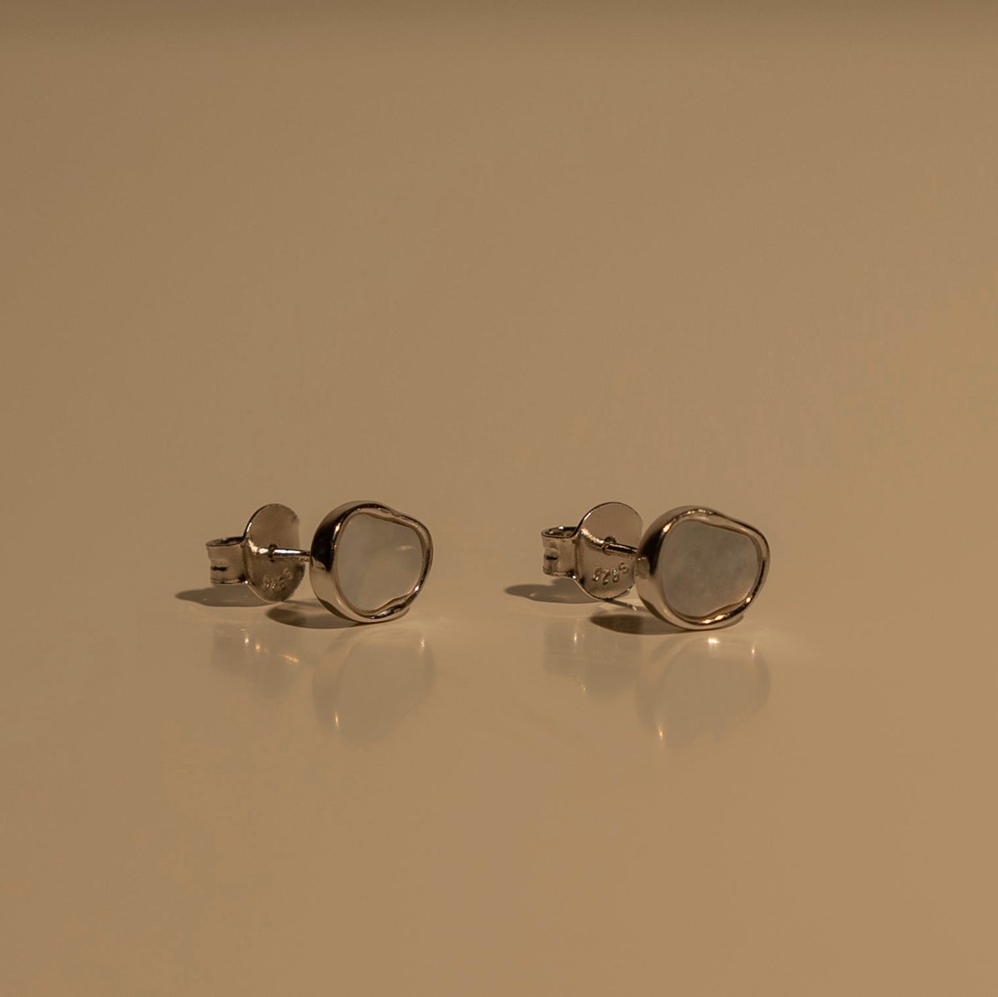 Circle Pearl Studs
