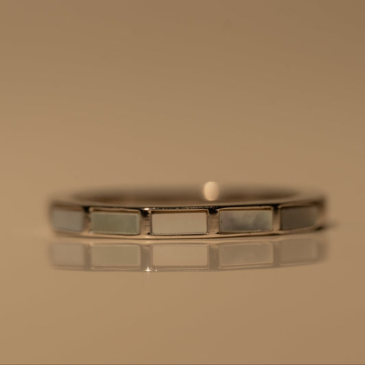 Axelle Pearl Ring