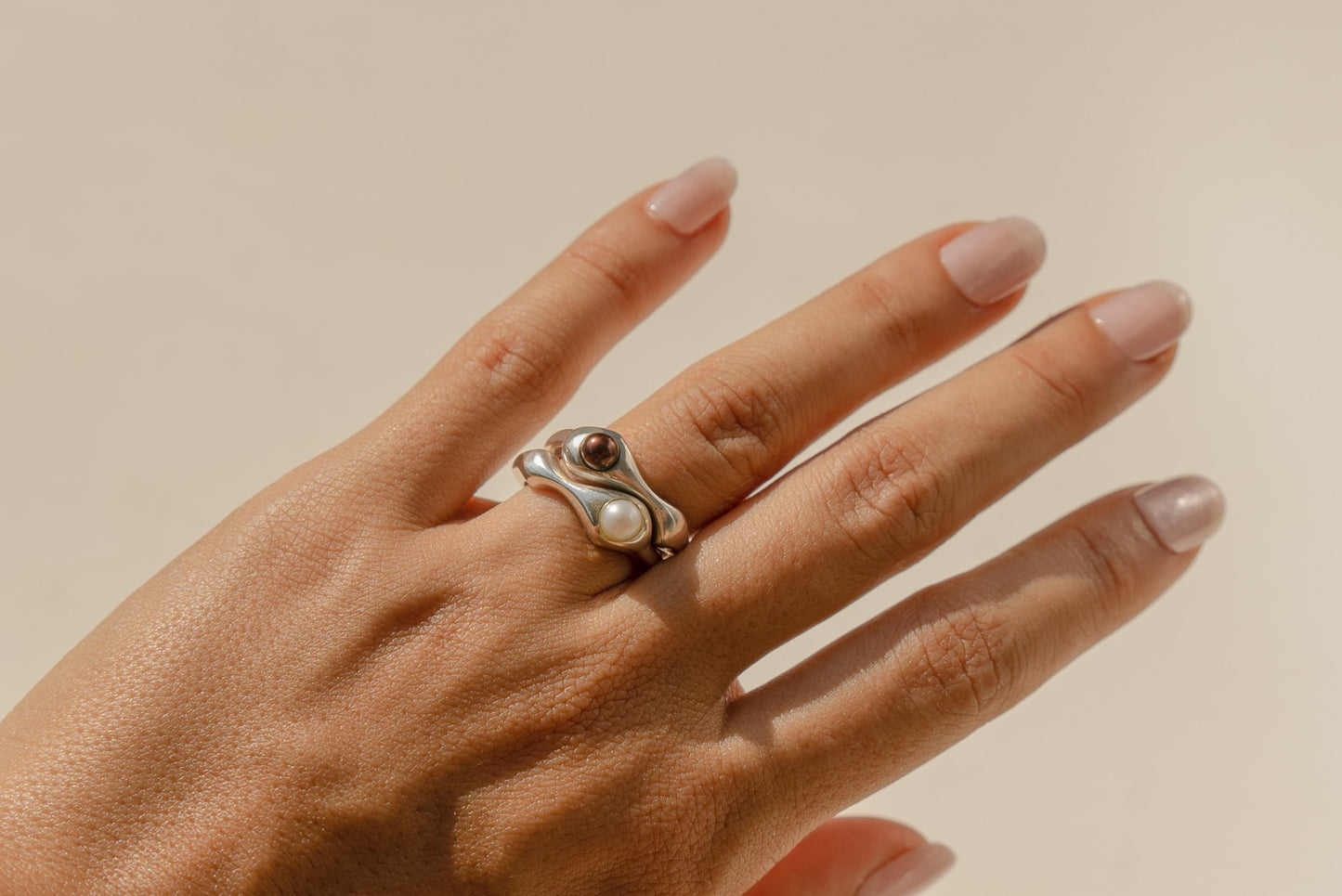 Fluid Pearl Ring
