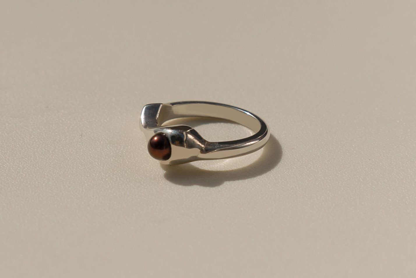 Fluid Pearl Ring