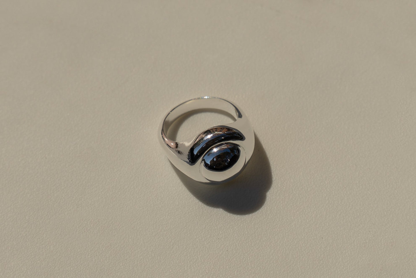 Iris Ring
