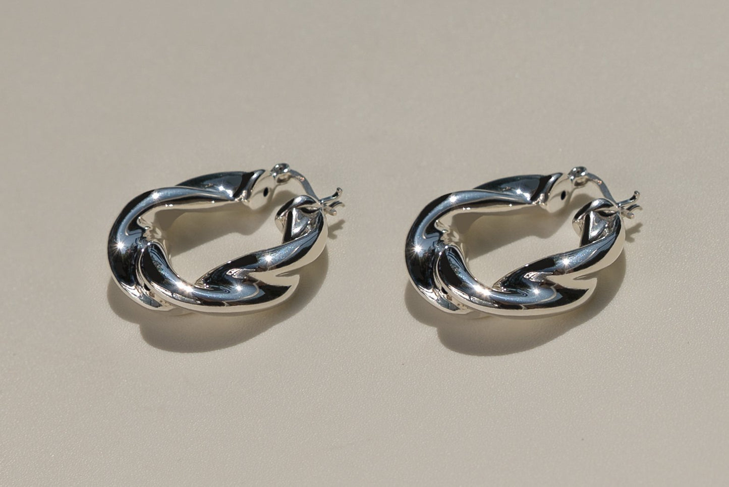 Twisty Boreas Hoops