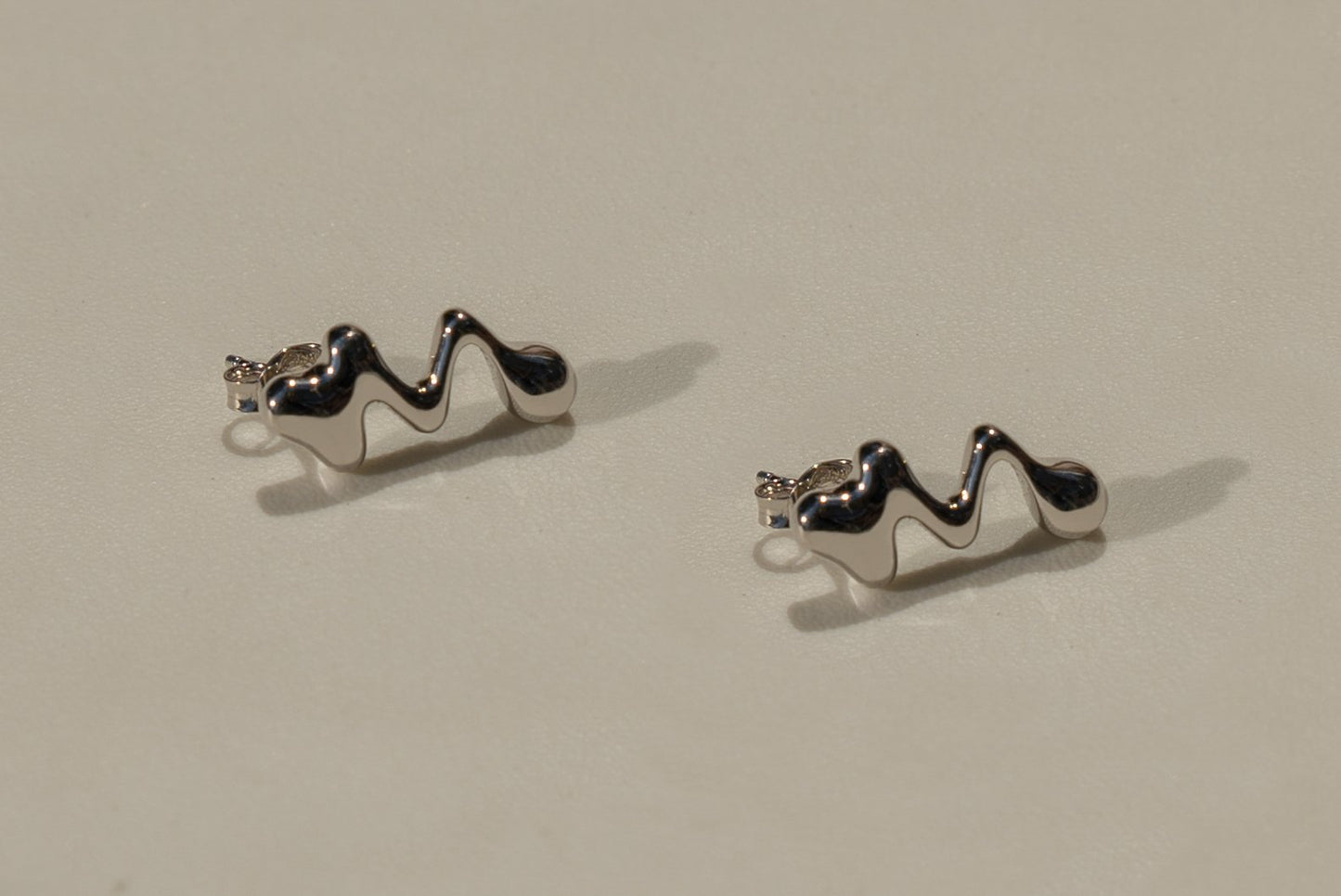 Waverly Earring Single