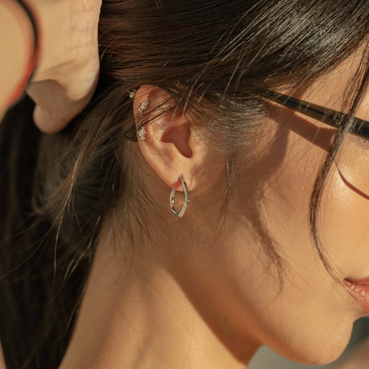 Fluid Hexagon Hoops