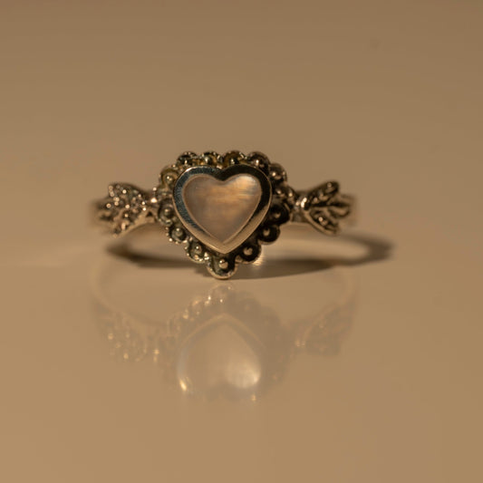 Lea Pearl Ring