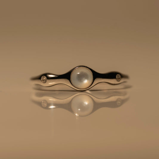Silvie Moonstone Ring