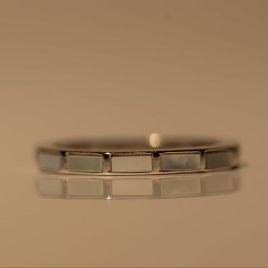 Axelle Pearl Ring