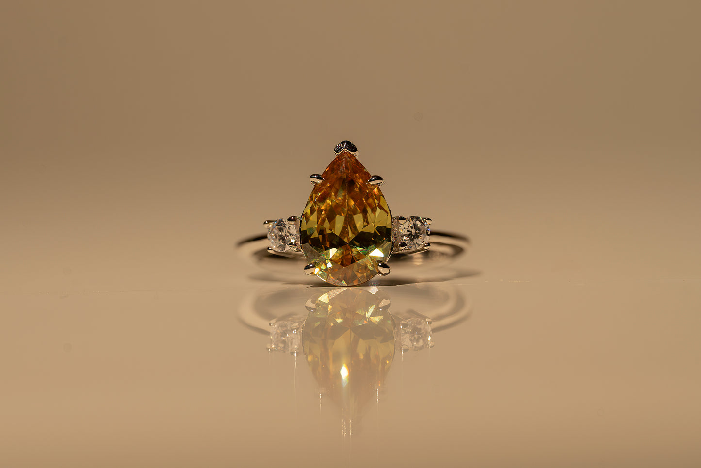 Plume Centerstone Ring