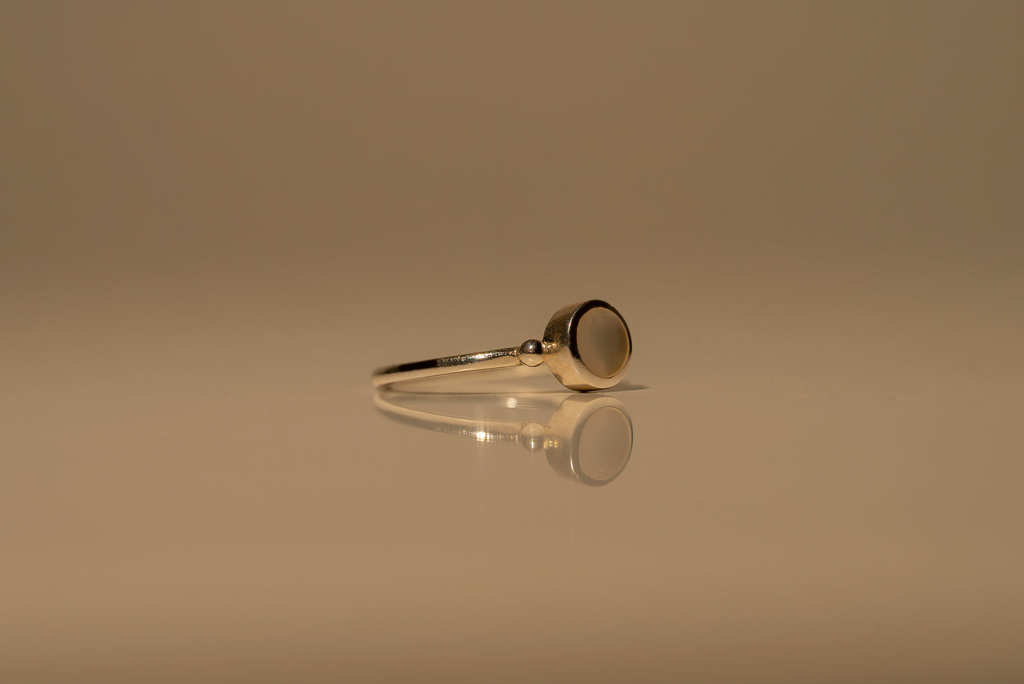 Geneviéve Pearl Ring