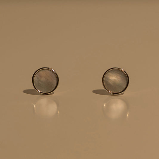 Circle Pearl Studs