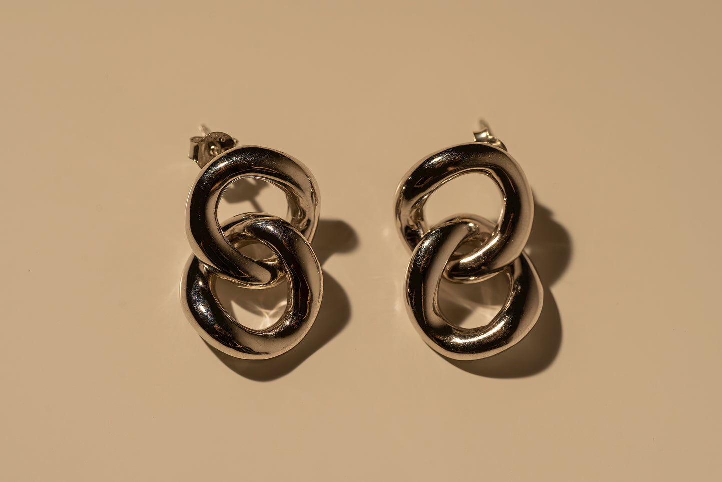 Double Loop Hoops