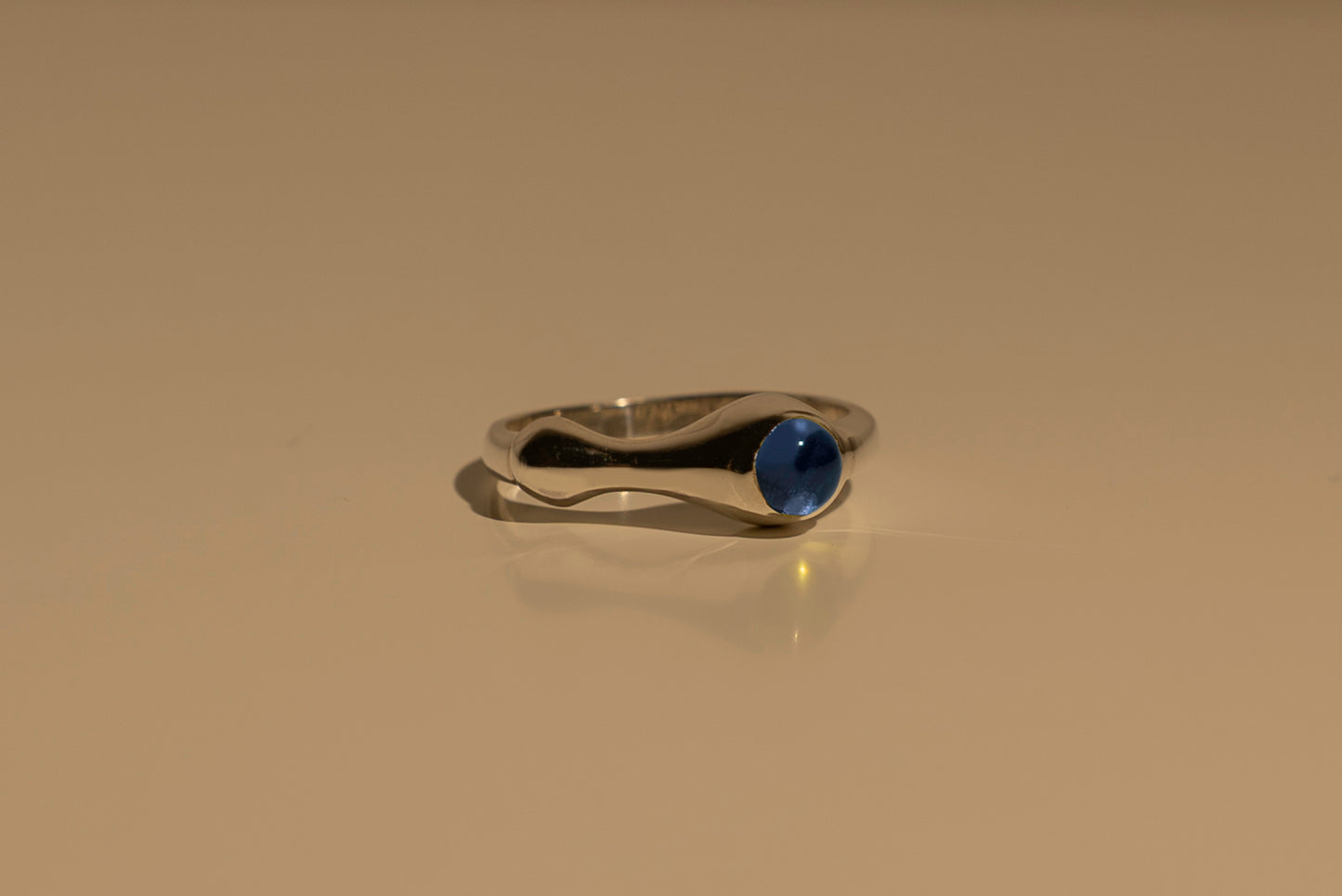 Fluid Stone Ring