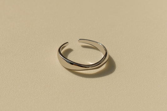 Classic Adjustable Ring