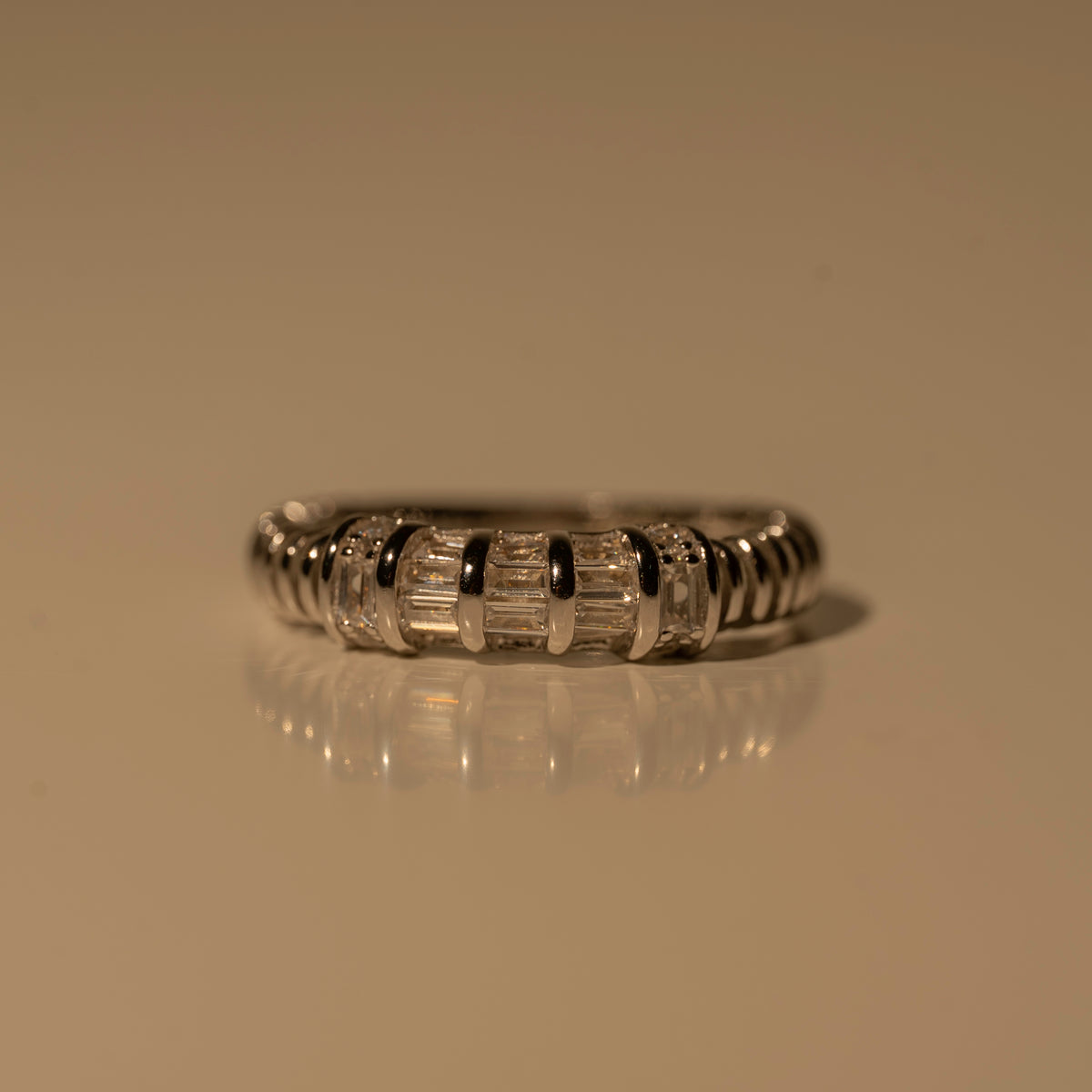 Celine Ring
