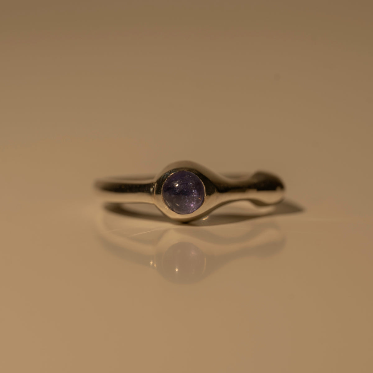 Fluid Stone Ring