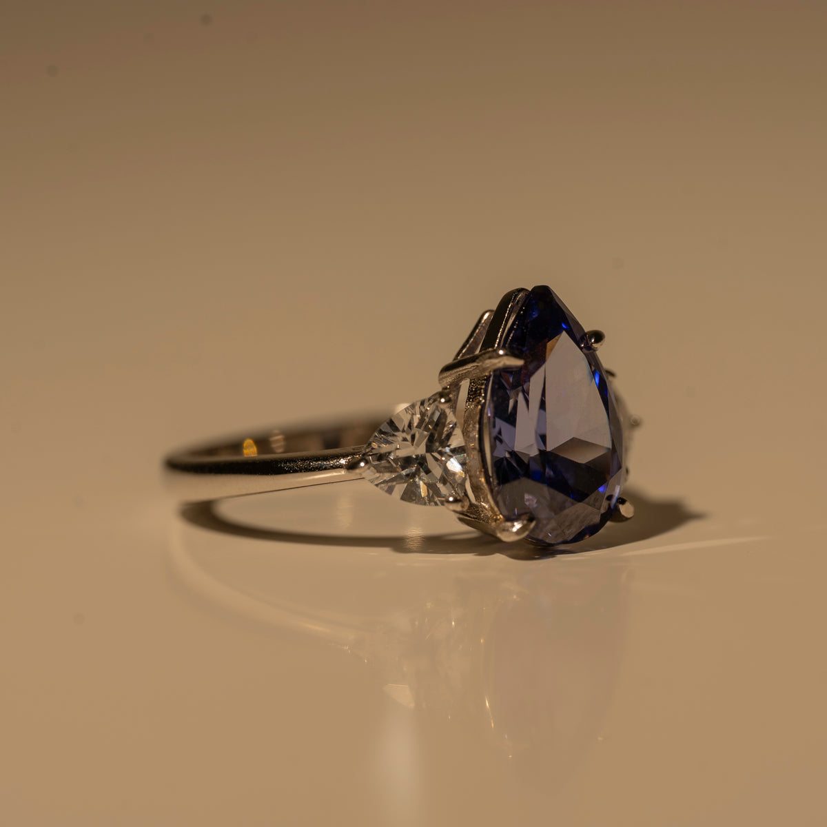 Plume Ring