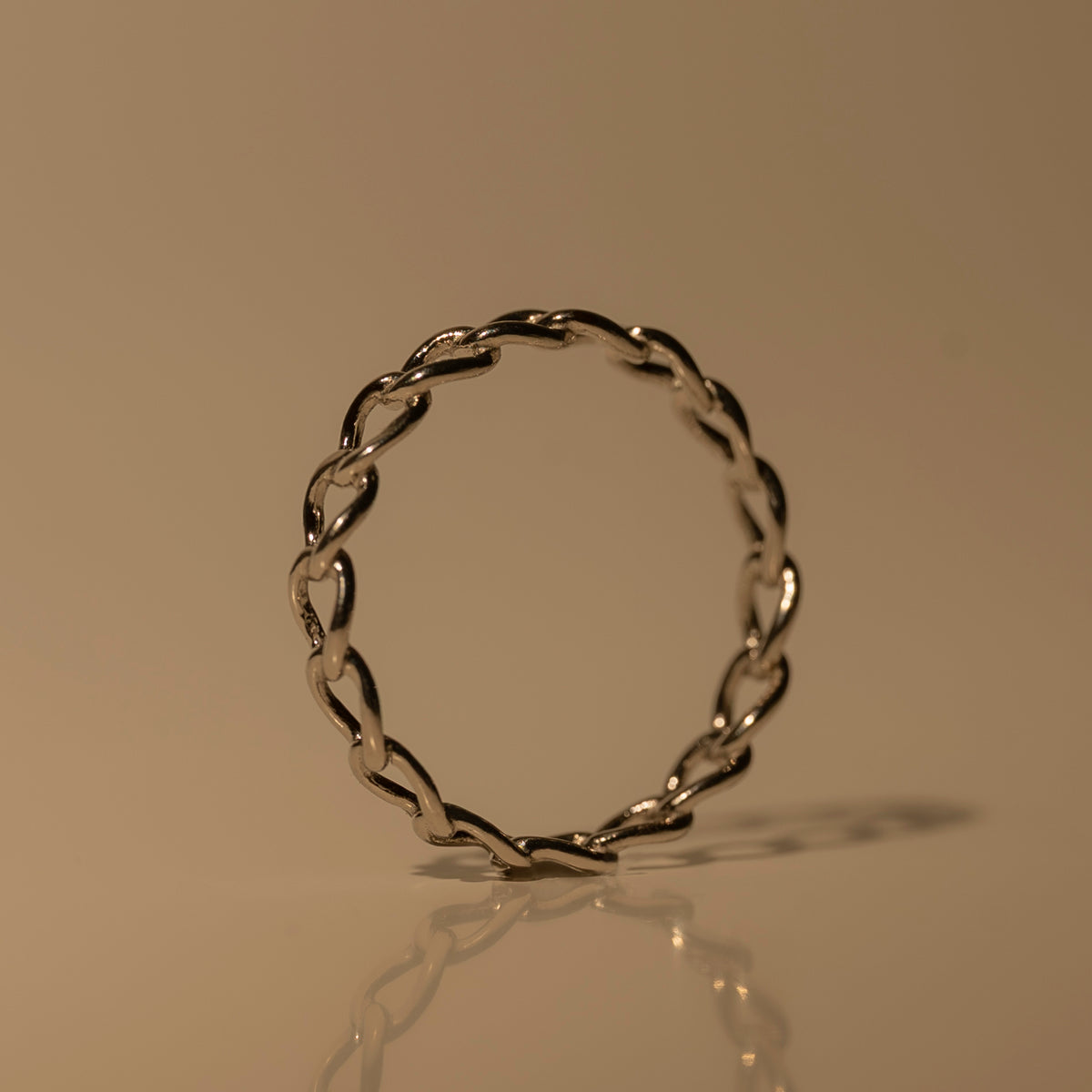 Dainty Chain Ring