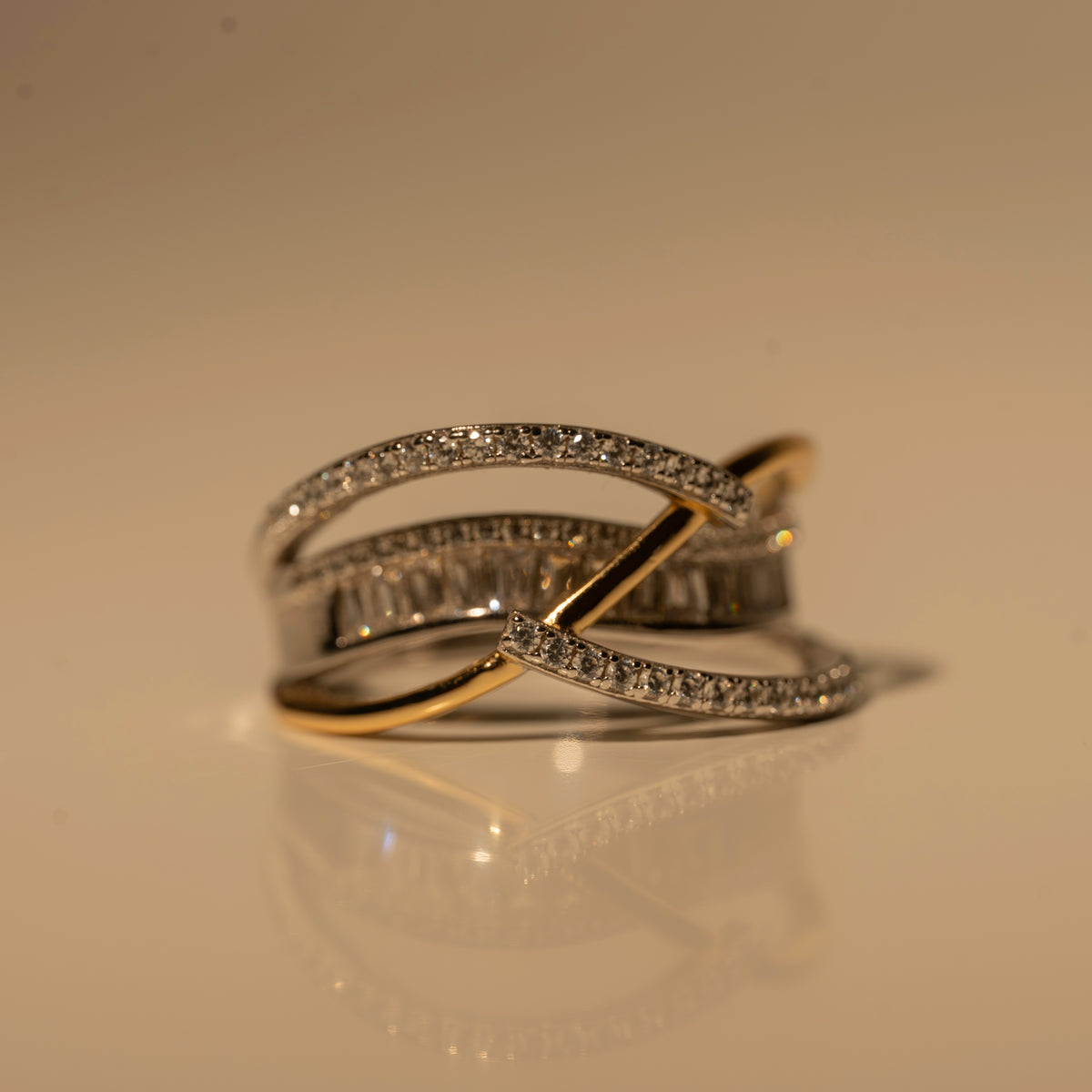 Madonna Ring