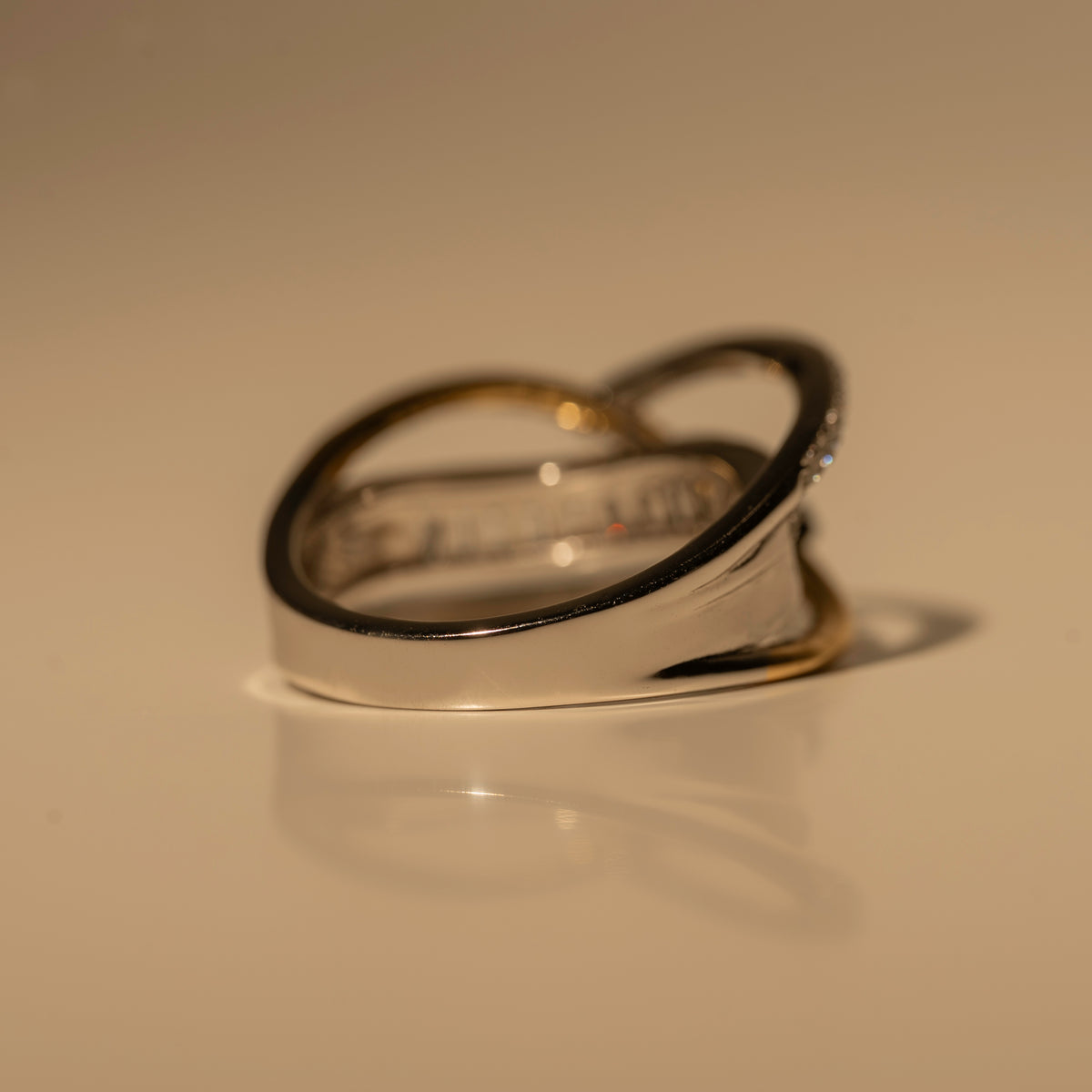 Madonna Ring