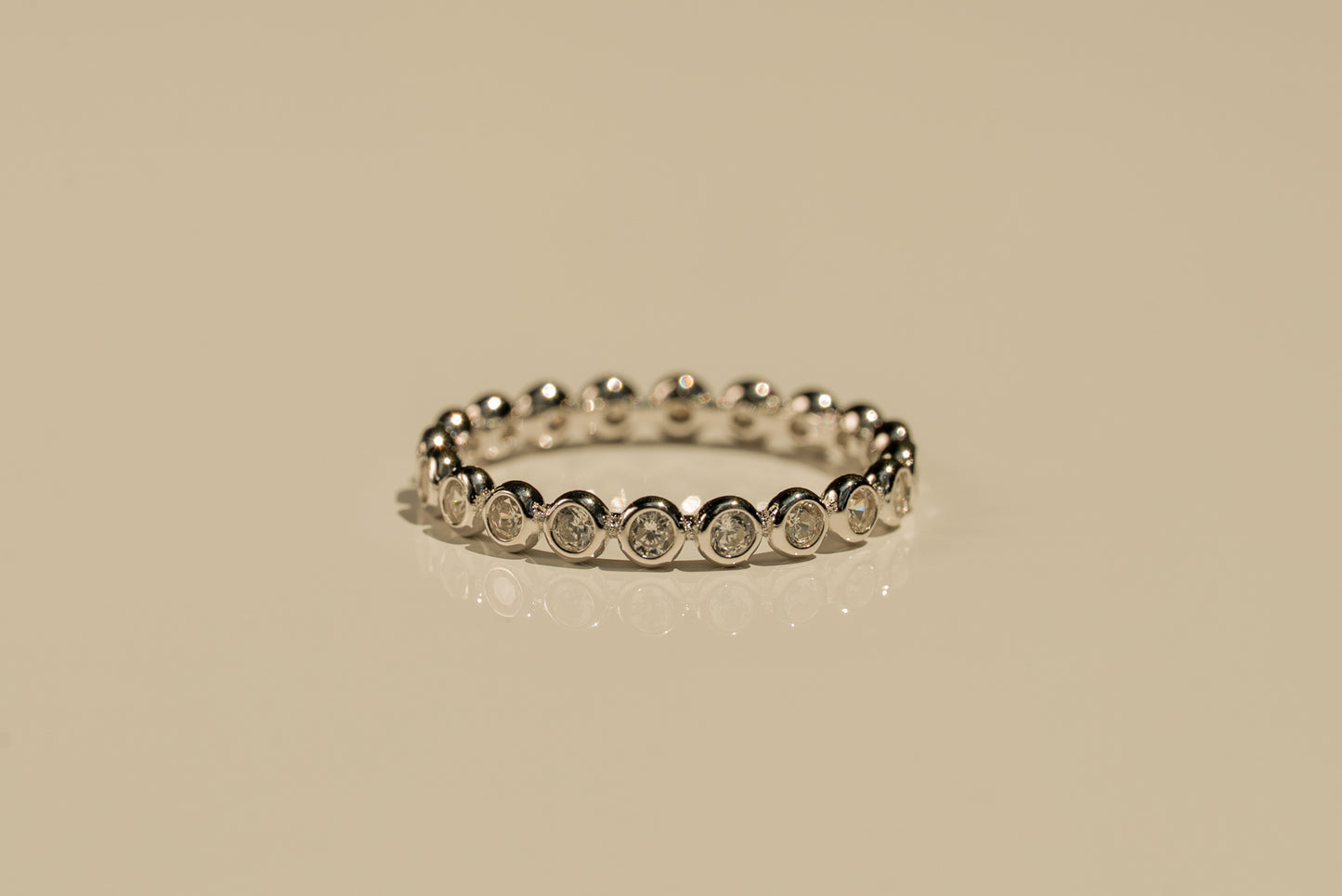 Bubble Frames Ring