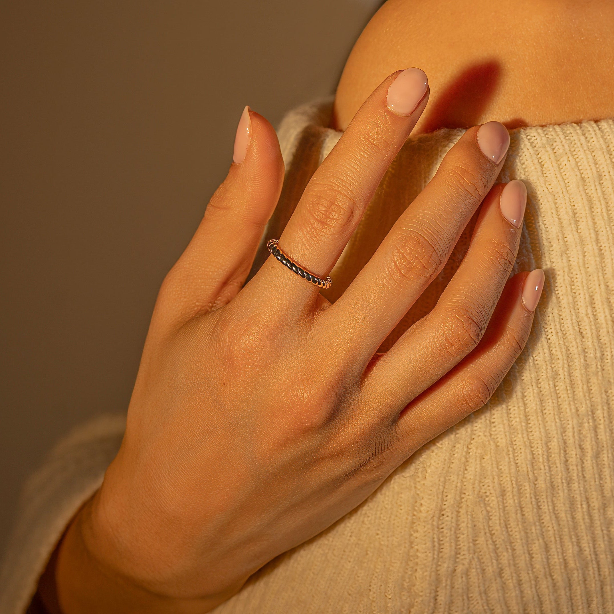 String Ring – Milk & Rose