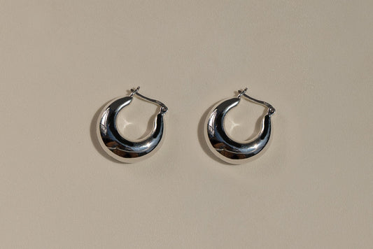 Margot Hoops