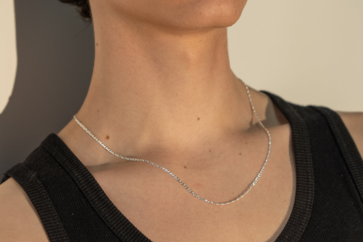 Dainty Ivan Chain