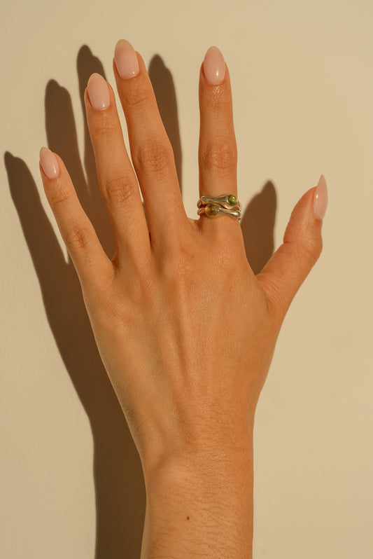 Fluid Stone Ring